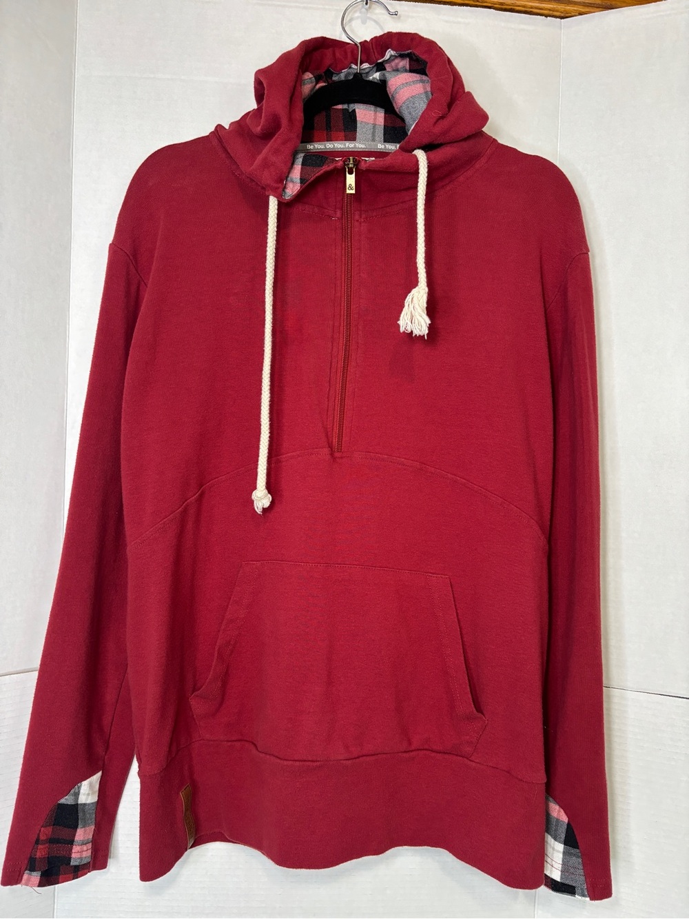AMPERSAND AVE Women’s Red Half-Zip Hooded Pullover with Plaid Trim Hoodie
